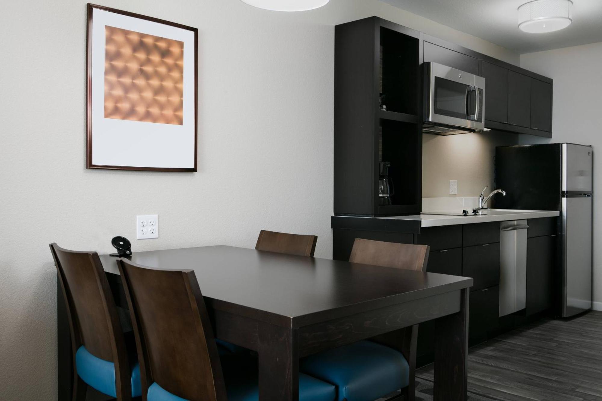 Towneplace Suites By Marriott Kansas City Airport Dış mekan fotoğraf