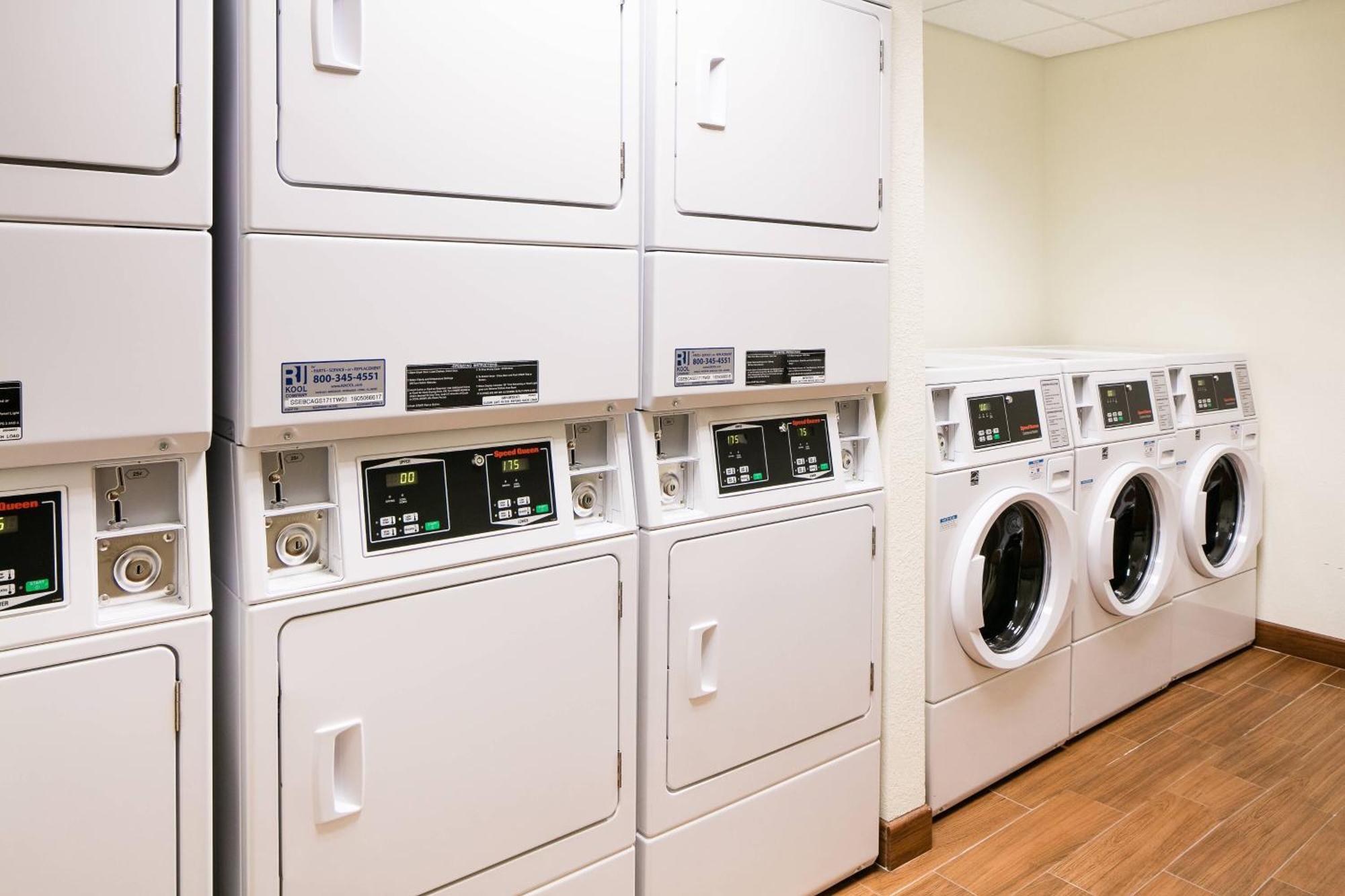 Towneplace Suites By Marriott Kansas City Airport Dış mekan fotoğraf