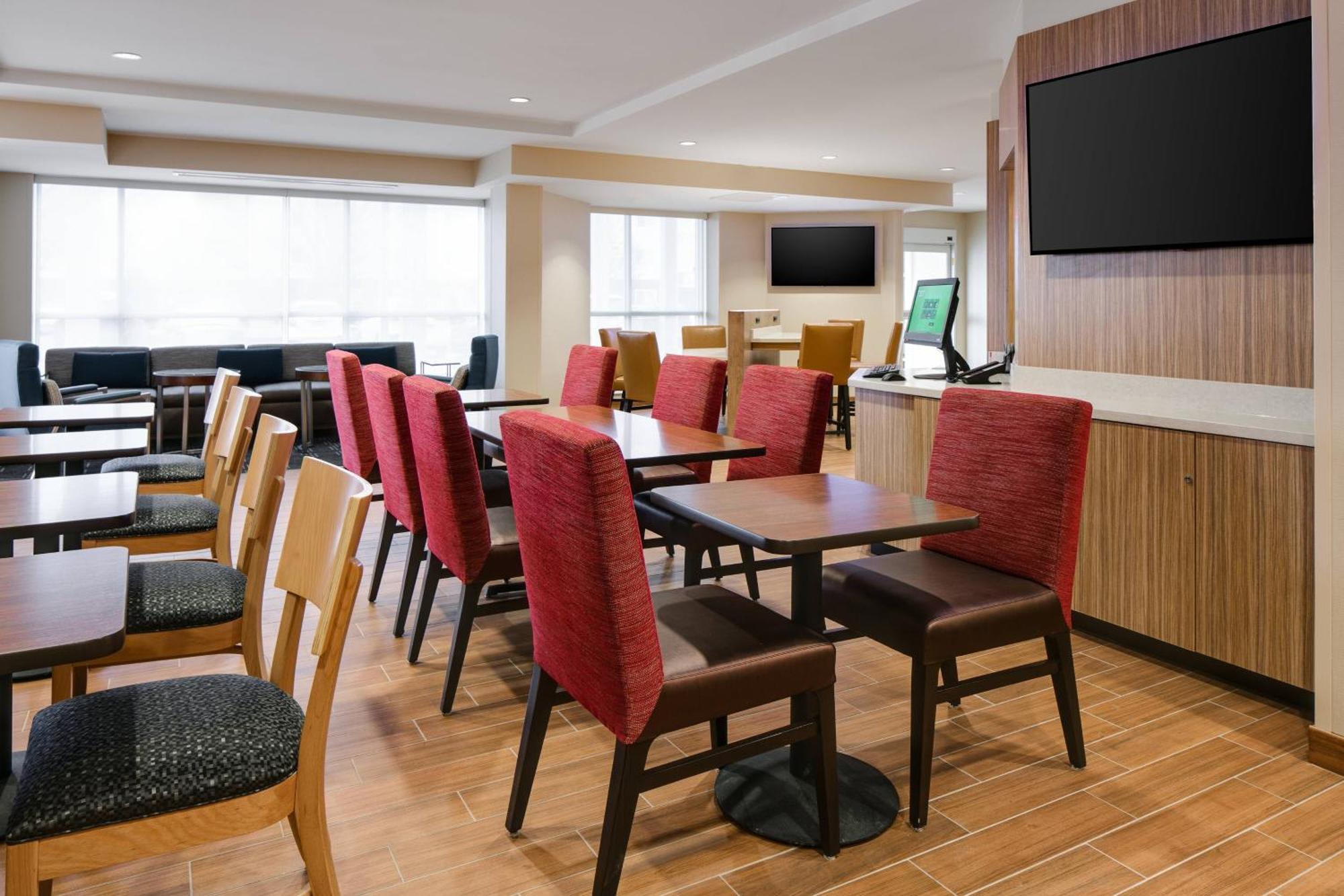 Towneplace Suites By Marriott Kansas City Airport Dış mekan fotoğraf