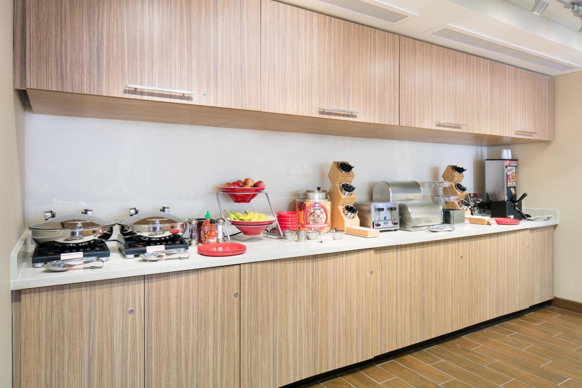 Towneplace Suites By Marriott Kansas City Airport Dış mekan fotoğraf