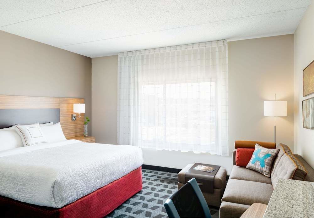 Towneplace Suites By Marriott Kansas City Airport Dış mekan fotoğraf
